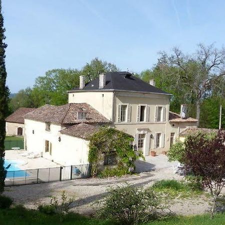 Aux Trois Fontaines Bed & Breakfast Eynesse Exterior photo